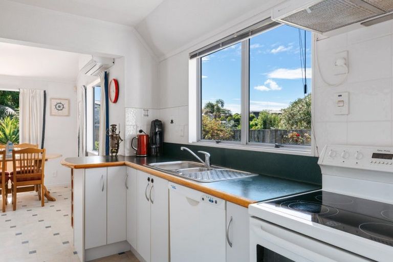 Photo of property in 490b Papamoa Beach Road, Papamoa Beach, Papamoa, 3118