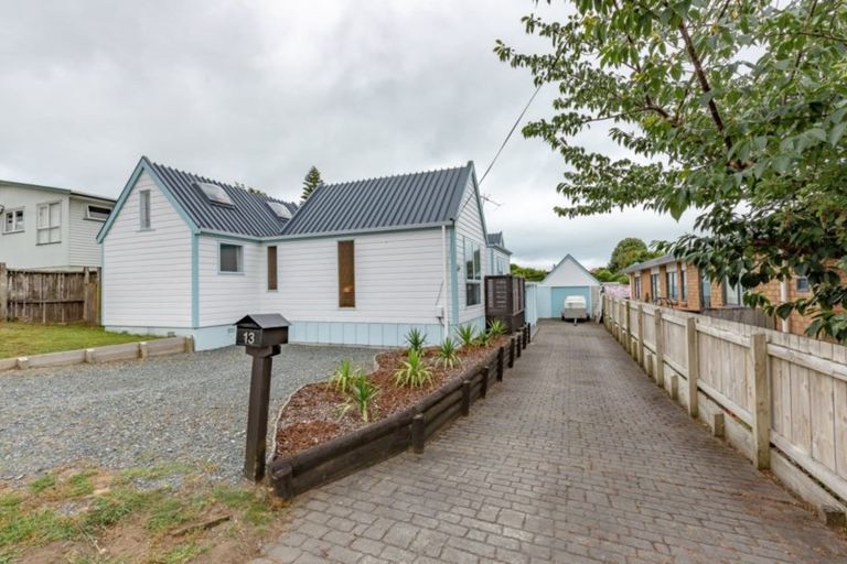 Photo of property in 13 Walton Road, Paraparaumu Beach, Paraparaumu, 5032