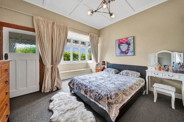 Photo of property in 246 Saint Aubyn Street, New Plymouth, 4310