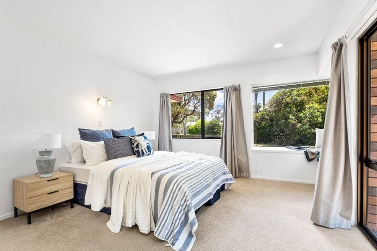 Photo of property in 42 The Circle, Manly, Whangaparaoa, 0930