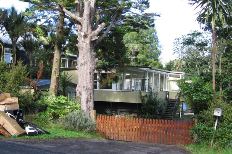 Photo of property in 85 Waima Crescent, Titirangi, Auckland, 0604