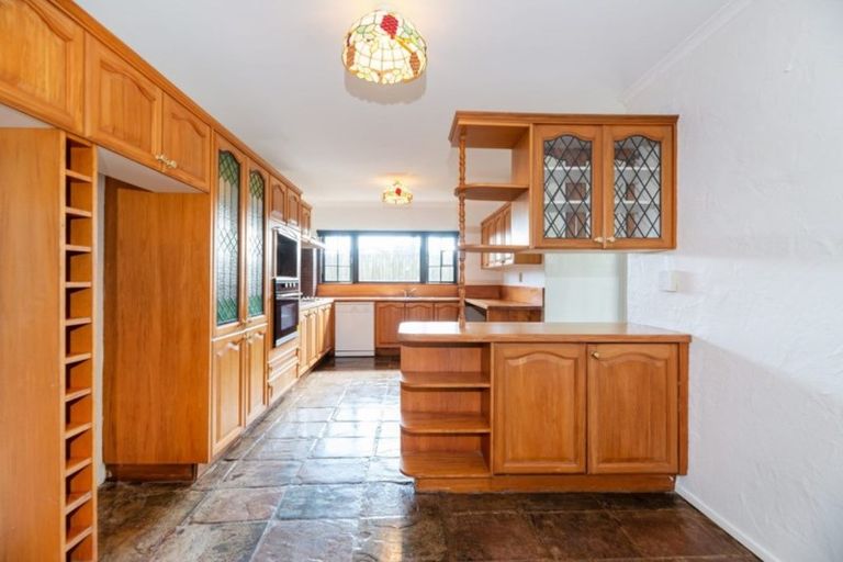 Photo of property in 212 Pine Valley Road, Dairy Flat, Silverdale, 0992