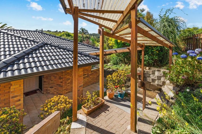 Photo of property in 11 Bush Haven Drive, Te Kamo, Whangarei, 0112