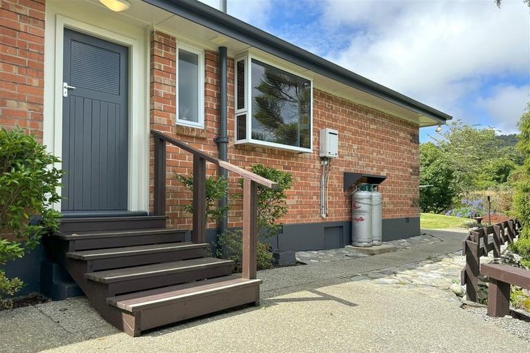 Photo of property in 123 Sinnott Road, Greymouth, 7805