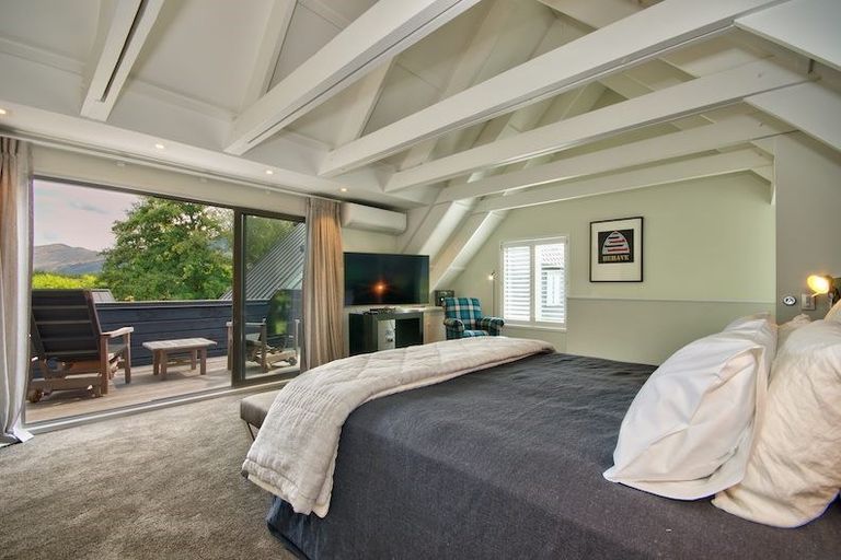 Photo of property in 32 Butel Road, Arrowtown, Queenstown, 9371