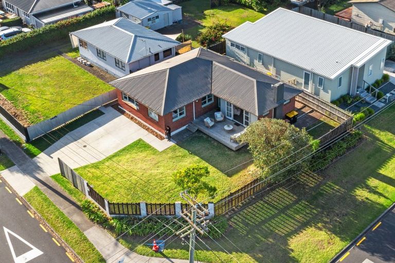 Photo of property in 14 Hawea Street, Mount Maunganui, 3116