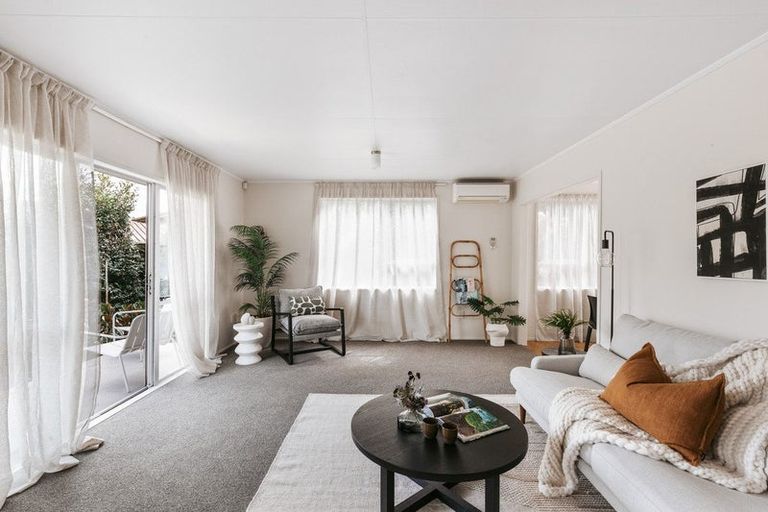 Photo of property in 22 Arawata Avenue, Welcome Bay, Tauranga, 3112