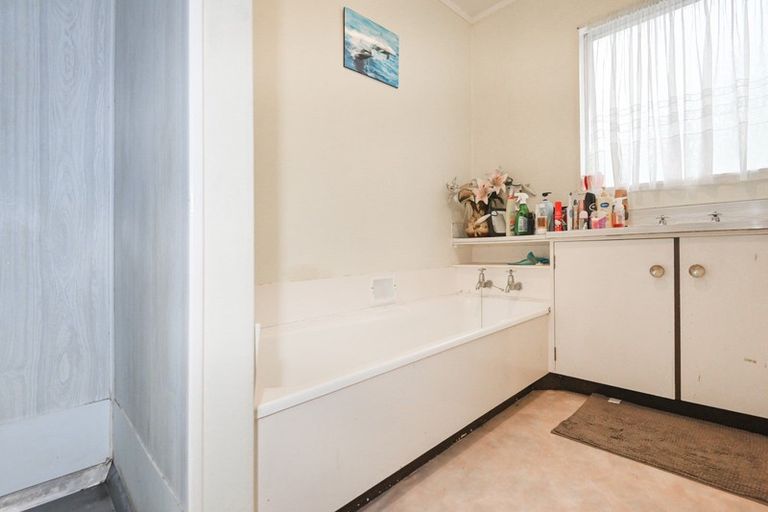 Photo of property in 32 Ardrossan Avenue, Flaxmere, Hastings, 4120