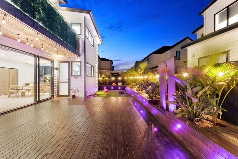 Photo of property in 14 Turret Lane, Hobsonville, Auckland, 0616