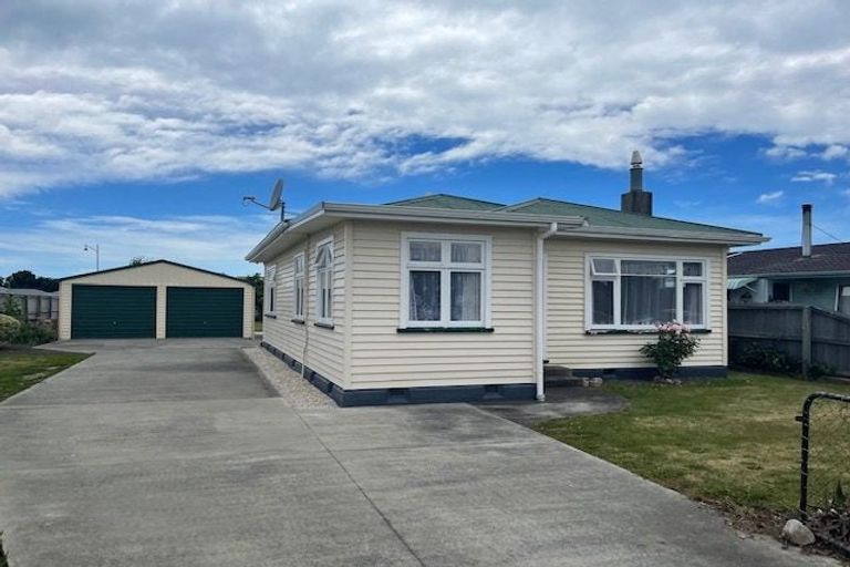 Photo of property in 88 East Belt, Rangiora, 7400