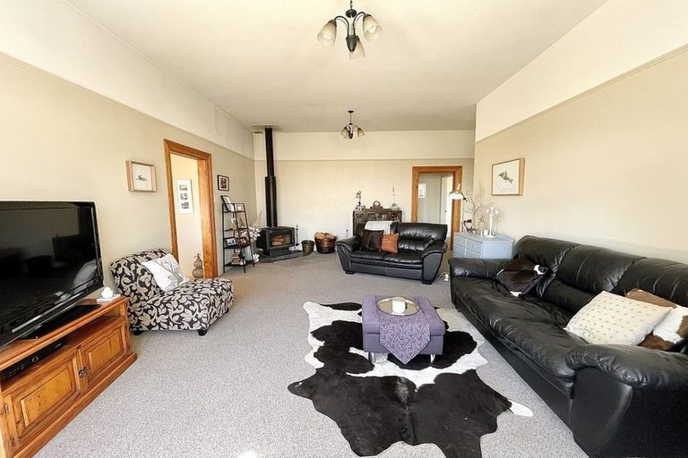 Photo of property in 53 Upper Ure Street, South Hill, Oamaru, 9400