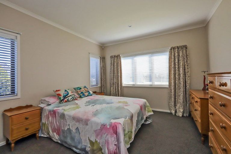Photo of property in 8 Waitaki Way, Poraiti, Napier, 4112