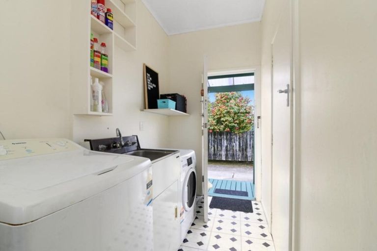 Photo of property in 20a Shirley Street, Mangakakahi, Rotorua, 3015