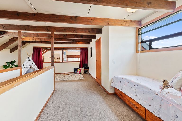 Photo of property in 63 Discovery Drive, Whitby, Porirua, 5024