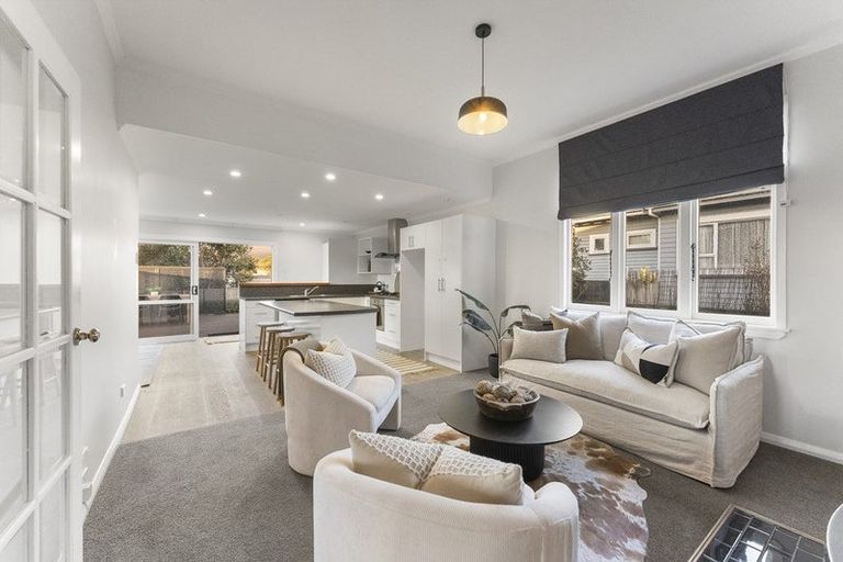 Photo of property in 34 David Street, Westown, New Plymouth, 4310