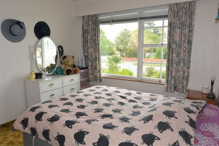 Photo of property in 24 Templetons Road, Hillmorton, Christchurch, 8025