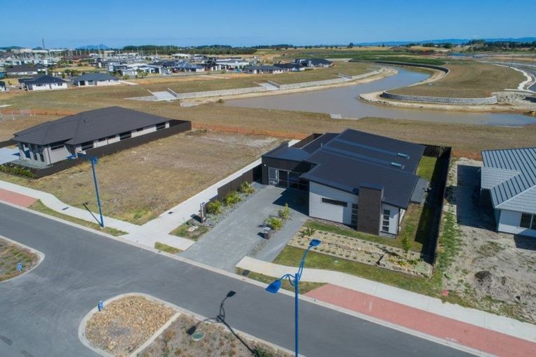 Photo of property in 67 Stace Hopper Drive, One Tree Point, 0118