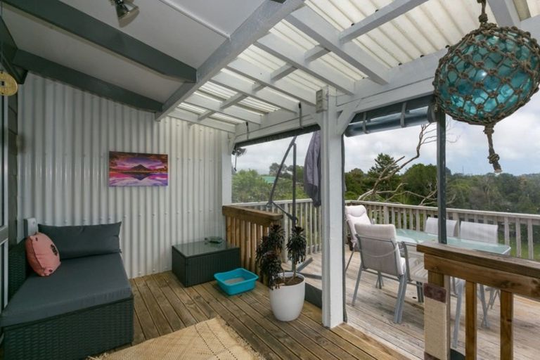 Photo of property in 110 Barrett Road, Whalers Gate, New Plymouth, 4310