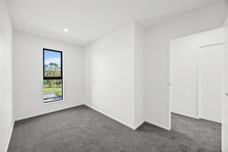 Photo of property in 164 Kerepi Street, Westgate, 0814