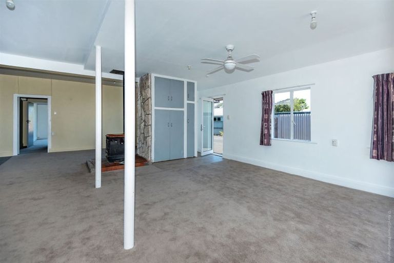 Photo of property in 66 Pacific Road, North New Brighton, Christchurch, 8083