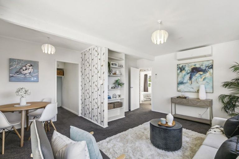 Photo of property in 76b Collier Avenue, Karori, Wellington, 6012