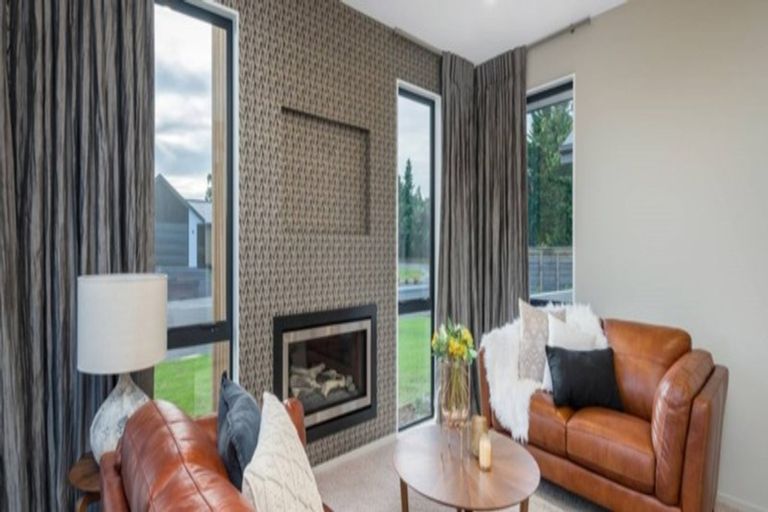 Photo of property in 138 Taupaki Road, Taupaki, 0782