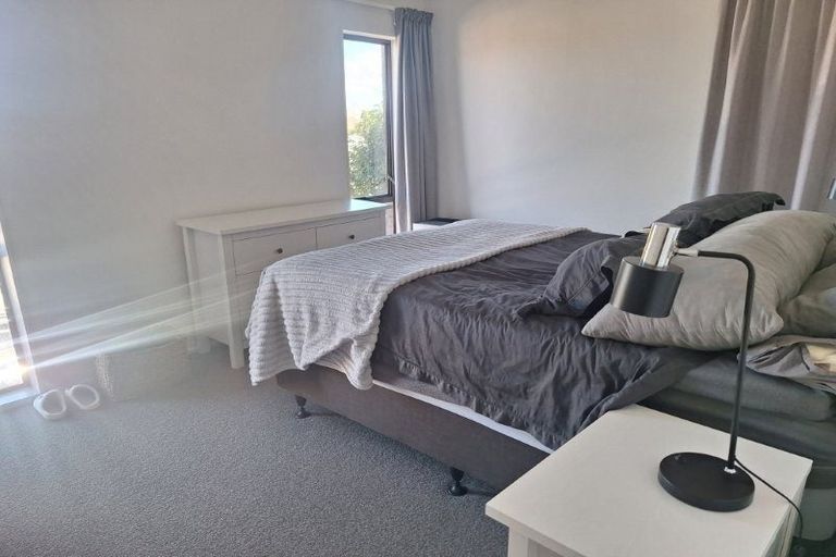 Photo of property in 2/19 Birman Close, Half Moon Bay, Auckland, 2012