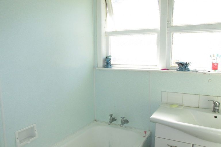 Photo of property in 19 Chamberlain Avenue, Wairoa, 4108