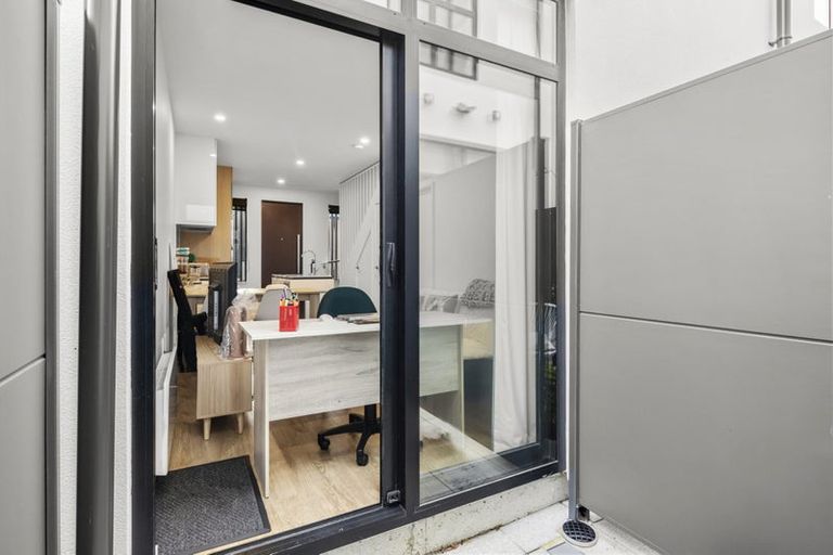 Photo of property in The Paddington, 111/11 Jessie Street, Te Aro, Wellington, 6011