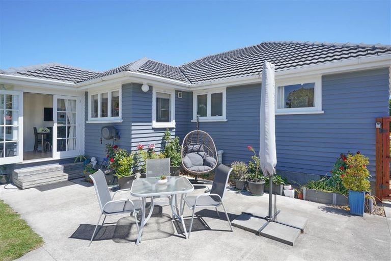 Photo of property in 34 Charlcott Street, Burnside, Christchurch, 8053