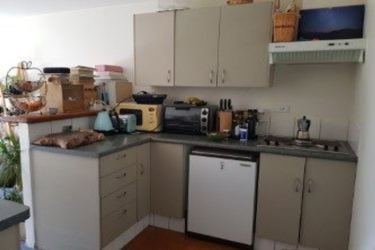 Photo of property in 10 Sherwood Lane, Cashmere, Christchurch, 8022