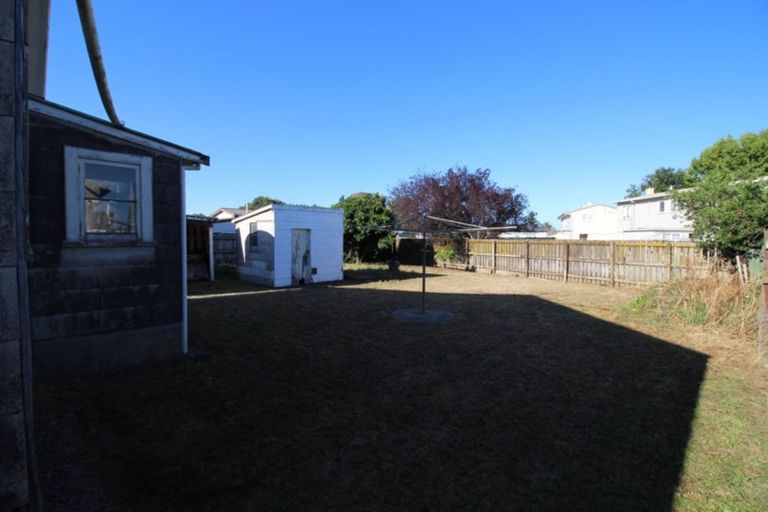 Photo of property in 69 Bridge Street, Bulls, 4818