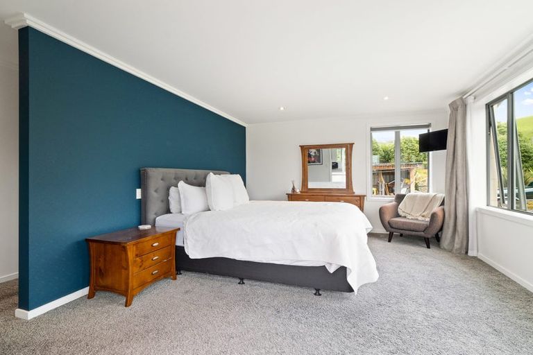 Photo of property in 62 Back Road, Woodside, Outram, 9073