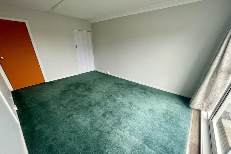 Photo of property in 34a Landsdowne Terrace, Karori, Wellington, 6012
