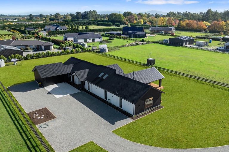 Photo of property in 14 Beal Place, Swannanoa, Kaiapoi, 7692