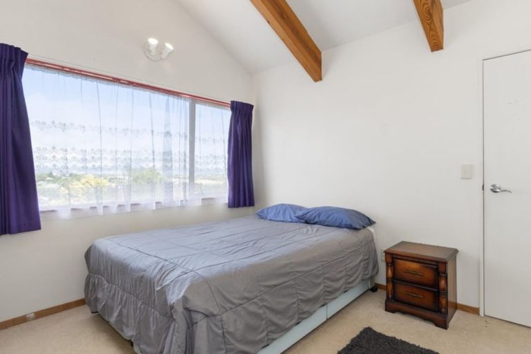 Photo of property in 28 Osprey Drive, Welcome Bay, Tauranga, 3112