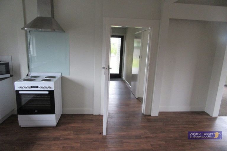 Photo of property in 23 Garreg Road, Fendalton, Christchurch, 8052