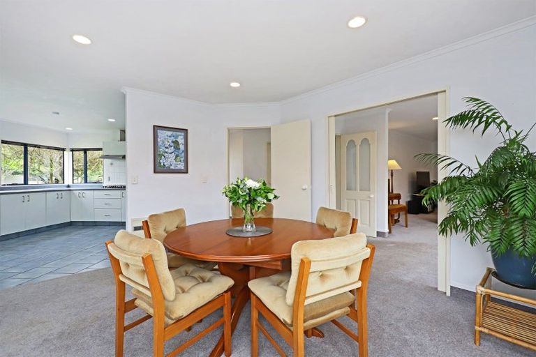 Photo of property in 3 Knightsbridge Place, Taradale, Napier, 4112