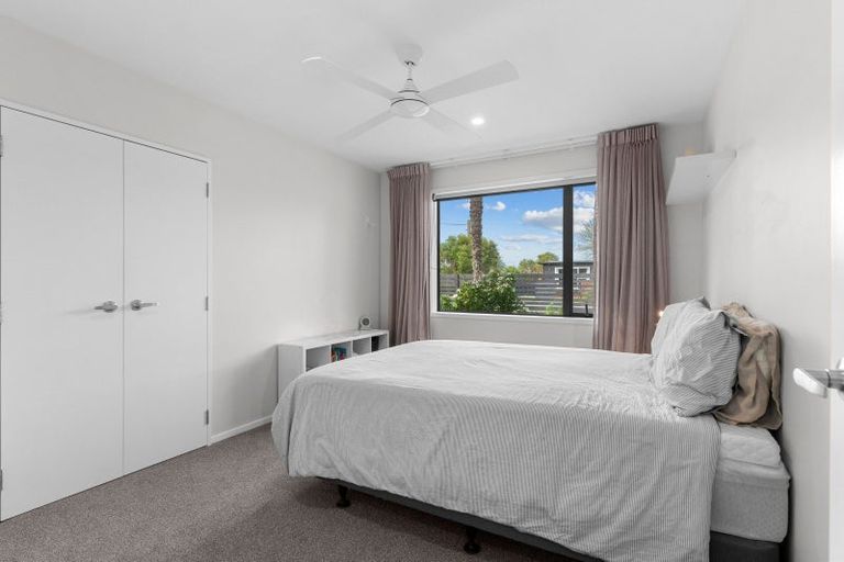 Photo of property in 17 Pearson Street, Mangawhai, 0505