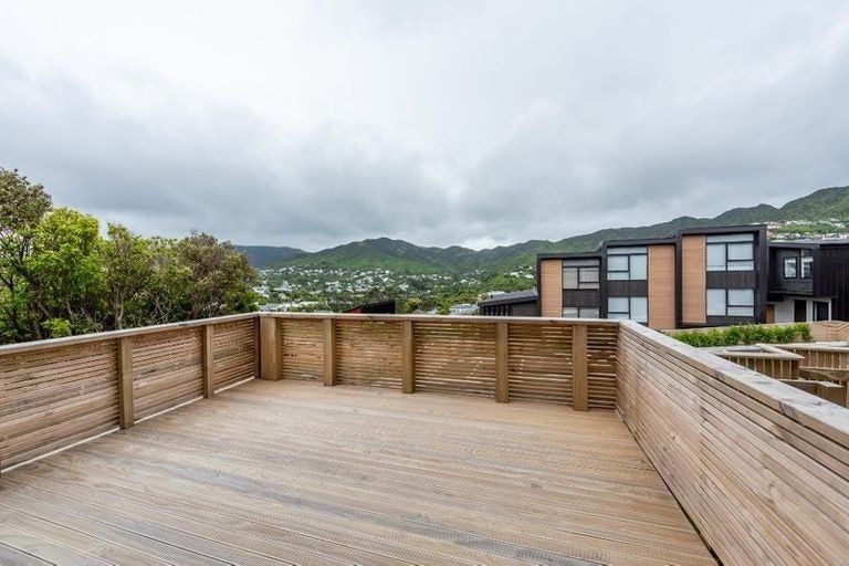 Photo of property in 2/38 Bankot Crescent, Ngaio, Wellington, 6035