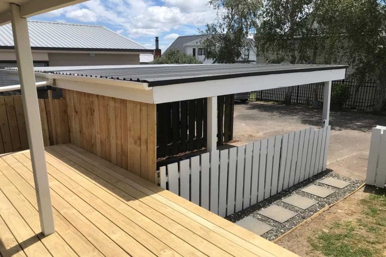 Photo of property in 6/1551 Great North Road, Waterview, Auckland, 1026