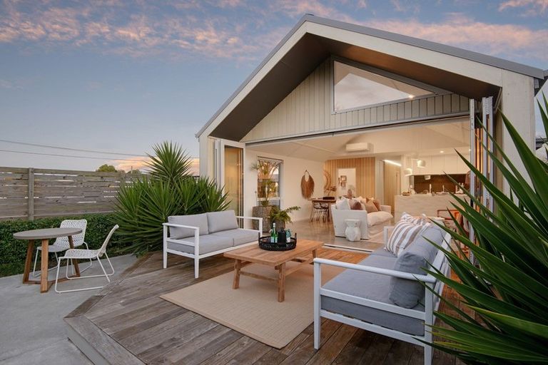 Photo of property in 15 Randall Street, Richmond, Christchurch, 8013