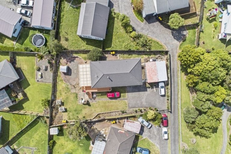 Photo of property in 76 Hindmarsh Street, Henderson, Auckland, 0612