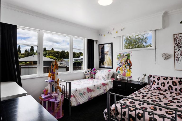 Photo of property in 45 Oberon Street, Stratford, 4332