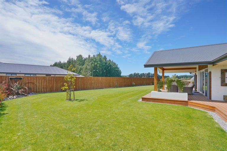 Photo of property in 1/1 Loe Place, Amberley, 7410