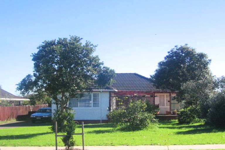 Photo of property in 36 Woolfield Road, Papatoetoe, Auckland, 2025