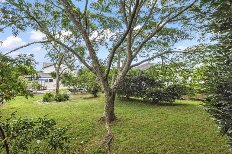 Photo of property in 42 Hart Road, Hauraki, Auckland, 0622