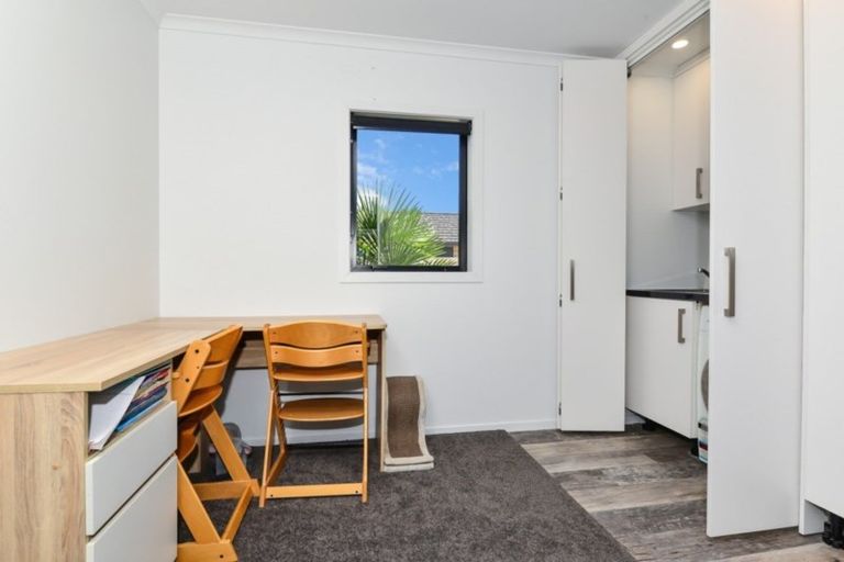 Photo of property in 19 Waikai Close, Ruakura, Hamilton, 3214