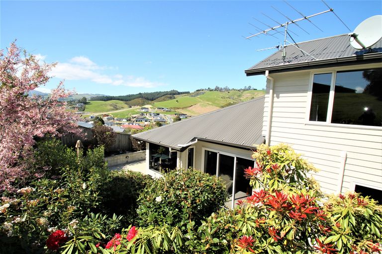 Photo of property in 17b Joe Brown Avenue, Mosgiel, 9024