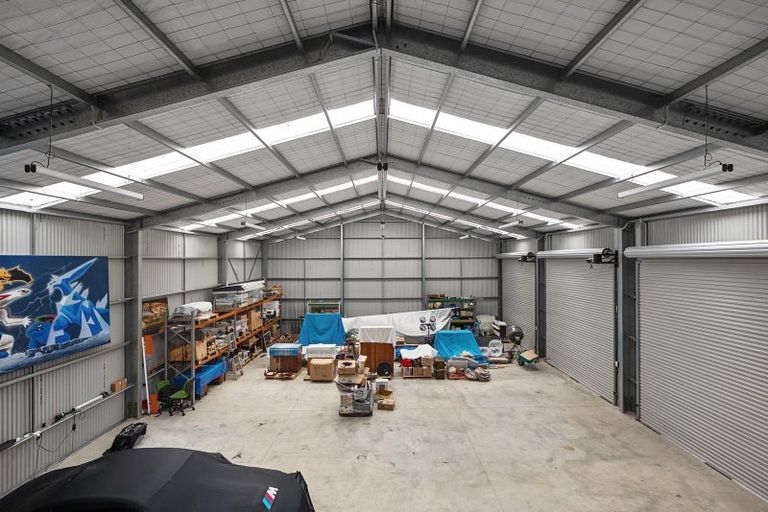 Photo of property in 945 Kahikatea Flat Road, Waitoki, Kaukapakapa, 0871